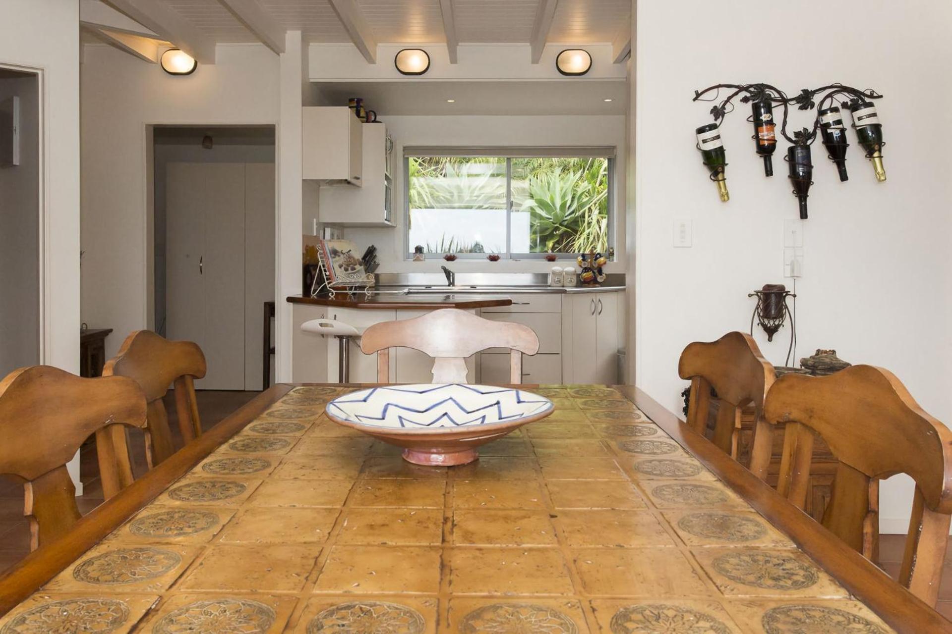 Chester Cottage Beachfront Oakura Buitenkant foto